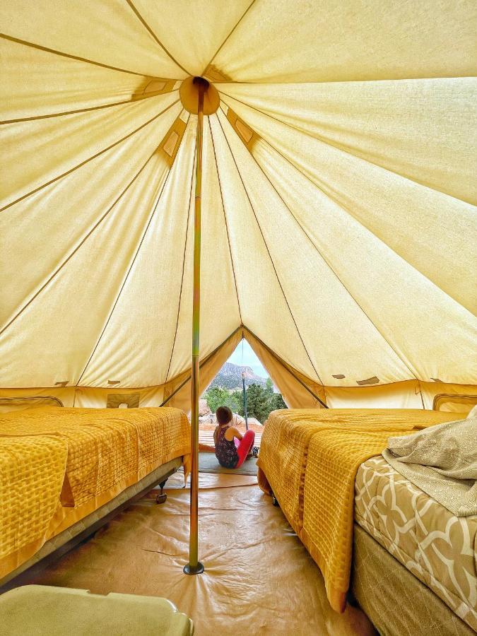 Zion Glamping Adventures Otel Hildale Dış mekan fotoğraf