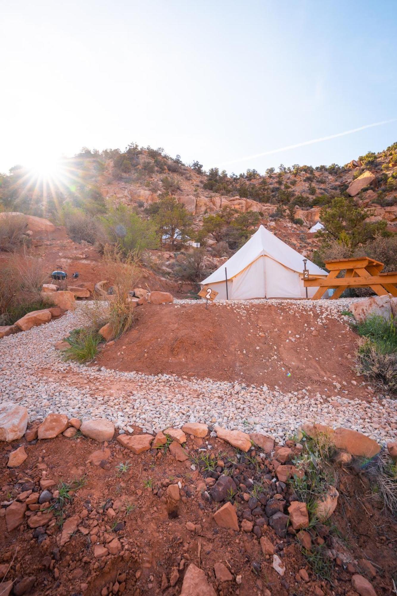 Zion Glamping Adventures Otel Hildale Dış mekan fotoğraf